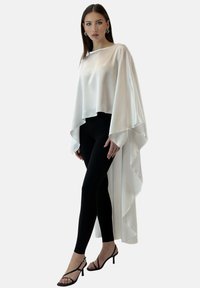 Elara ABAYA biały