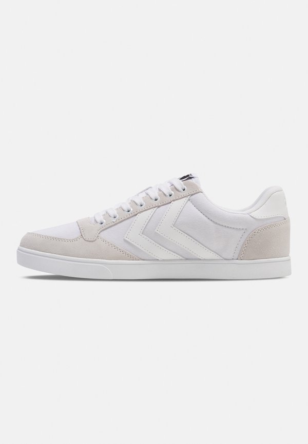 SLIMMER STADIL TONAL LOW - Trainers
