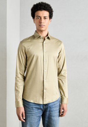 PLAIN - Camisa - sand