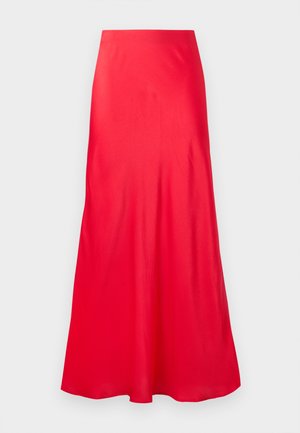 Lang rød satengskjørt med høy midje og lett utsving, vist på en ensfarget hvit bakgrunn.