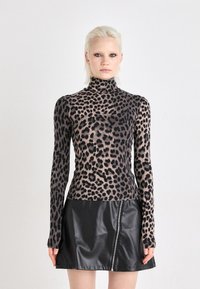 Gina Tricot SOFT TOUCH POLO TOP - Top dugih rukava - brown