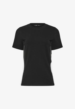 Zwarte T-shirt met korte mouwen en ronde hals, witte zijpanelen, aansluitende pasvorm en een klein merkje aan de binnenkant van de kraag.