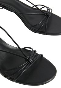 Marks & Spencer BUCKLE STRAPPY - Sandali - black