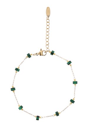 Finom arany lánc karkötő, kis téglalap alakú zöld gyöngyökkel egyenletesen elosztva, kapoccsal és állítható hosszabbító lánccal, márkázott címkével.
