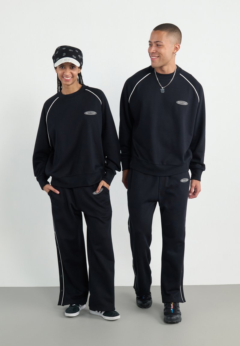 YOURTURN - UNISEX SET - Survêtement - black, Agrandir