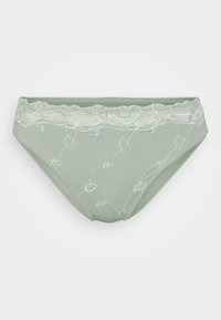 Groene onderbroek met een bloemenkantafwerking aan de tailleband, versierd met borduursel op een gladde, zachte stof.