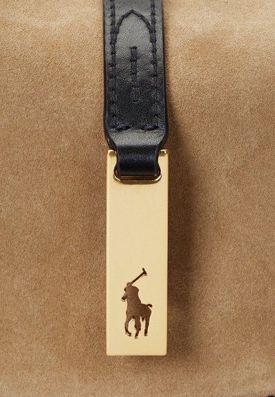 Polo Ralph Lauren POLO ID SUEDE MINI SHOULDER BAG - Geantă de mână - light tan/black
