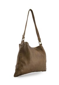 Sac en cuir marron avec une bandoulière tressée, présentant des accents cloutés le long des bords et une surface douce et texturée.