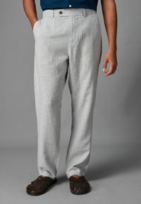 Next TEXTURED-REGULAR FIT - Chino - light grey