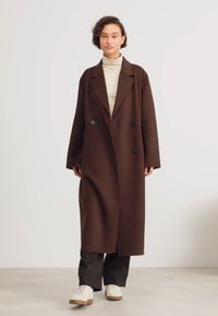 IVY OAK CLARA - Cappotto classico - chocolate
