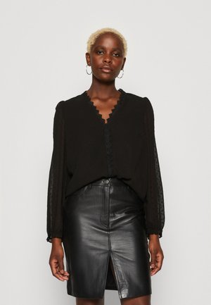 VIDOBBA V NECK - Bluse - black