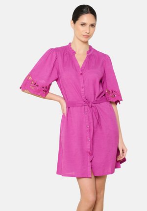 WITH EMBROIDERY - Shirt dress - violine