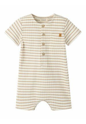 Béžový dojčenský overal s krátkymi rukávmi, tenkými hnedými horizontálnymi pruhmi, drevenými gombíkmi vpredu a malou náprsnou vreckom s tkanou štítkom.