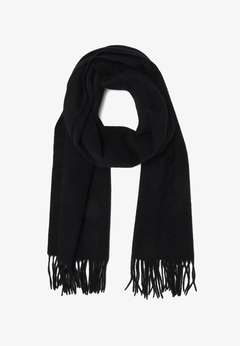 Bufanda negra hecha de tela suave, con una textura lisa y extremos con flecos. Es larga y ancha, adecuada para brindar calidez y comodidad.