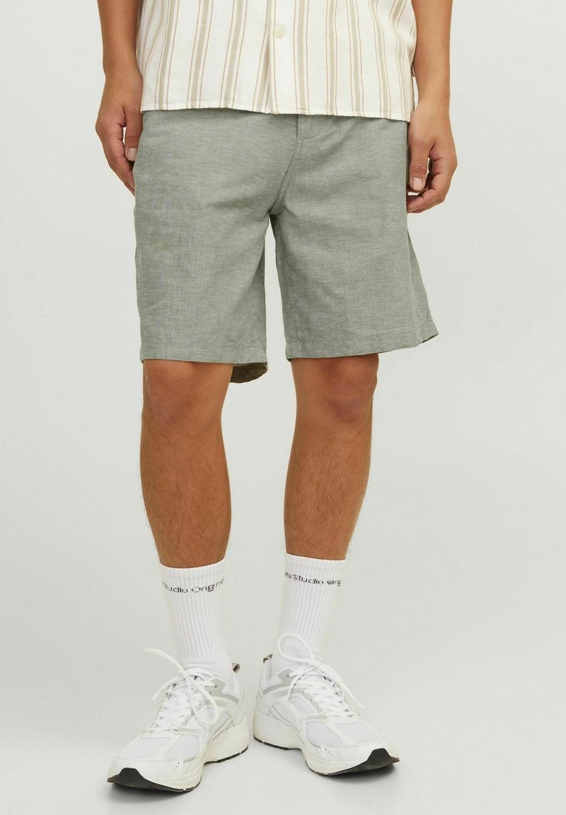 Jack & Jones Shorts - deep lichen green