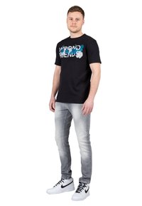 Wrong Friends BLUE ROSES  - Triko s potiskem - black