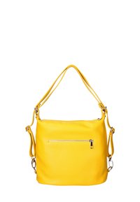 Borsa in pelle gialla con finitura testurizzata, dotata di una tasca frontale con zip e tracolla regolabile per opzioni di trasporto versatili.