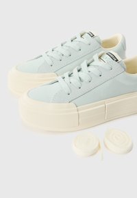 Converse CHUCK TAYLOR ALL STAR CRUISE