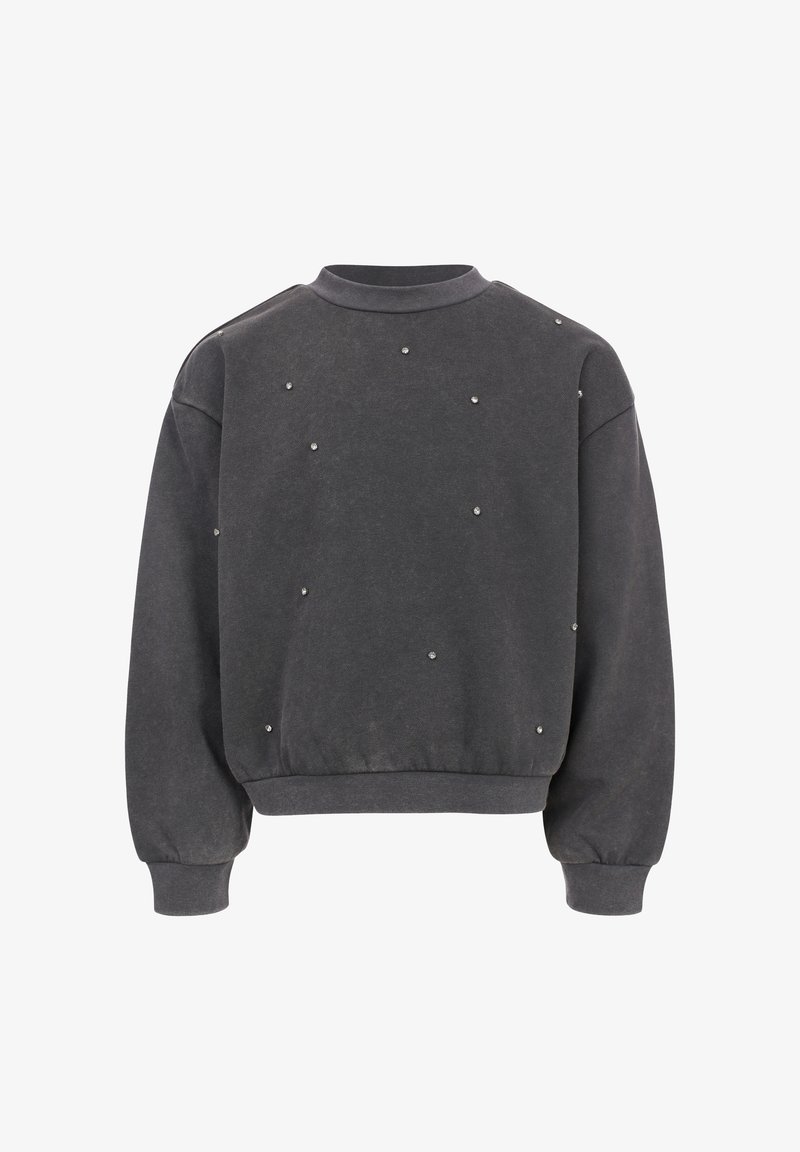 Grijze sweatshirt met een ronde hals, voorzien van verspreide kleine zilveren studs op de voorkant en geribbelde manchetten en zoom voor textuur.