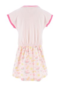 Lichtroze jurk met korte mouwen, afgewerkt met roze bies. De rok heeft een speels patroon van watermeloenen, zonnen en pootafdrukken.