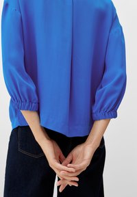 s.Oliver BLACK LABEL Blůza - royalblau