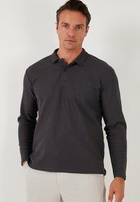 REGULAR FIT - Long sleeved top - anthracite