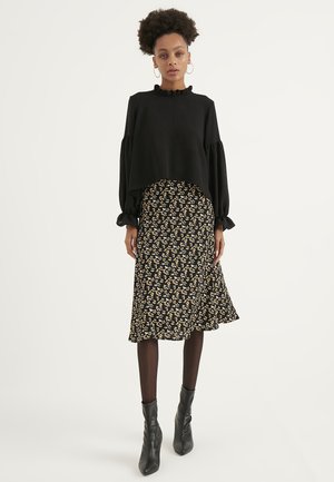 Obdulia Hw Skirt Sandshell Flower