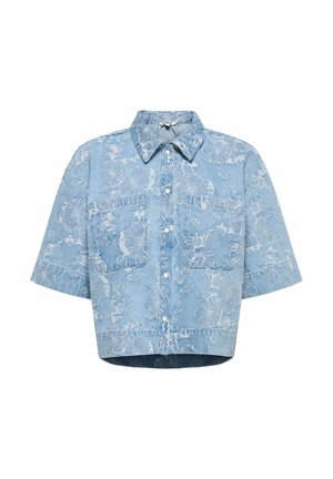 hele sinine lühikeste varrukatega teksajakk lillelise hapendatud mustriga, ees nööbitav, terava kraega ja kahe rinnataskuga.