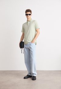 Barbour BARNARD  - Polo - vintage green