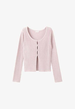 Cardigan rose clair côtelé avec un col arrondi, manches longues et fermeture à trois boutons à l'avant. Texture douce avec une coupe ajustée.