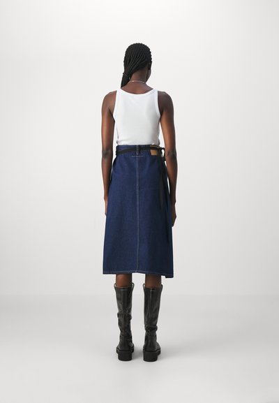 MM6 Maison Margiela MIDI SKIRT - Farmerszoknya - indigo