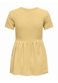 Žluté šaty s krátkými rukávy z žebrované látky. Přiléhavý živůtek s rozšířenou, nařasenou sukní. Hladká textura s kulatým výstřihem.