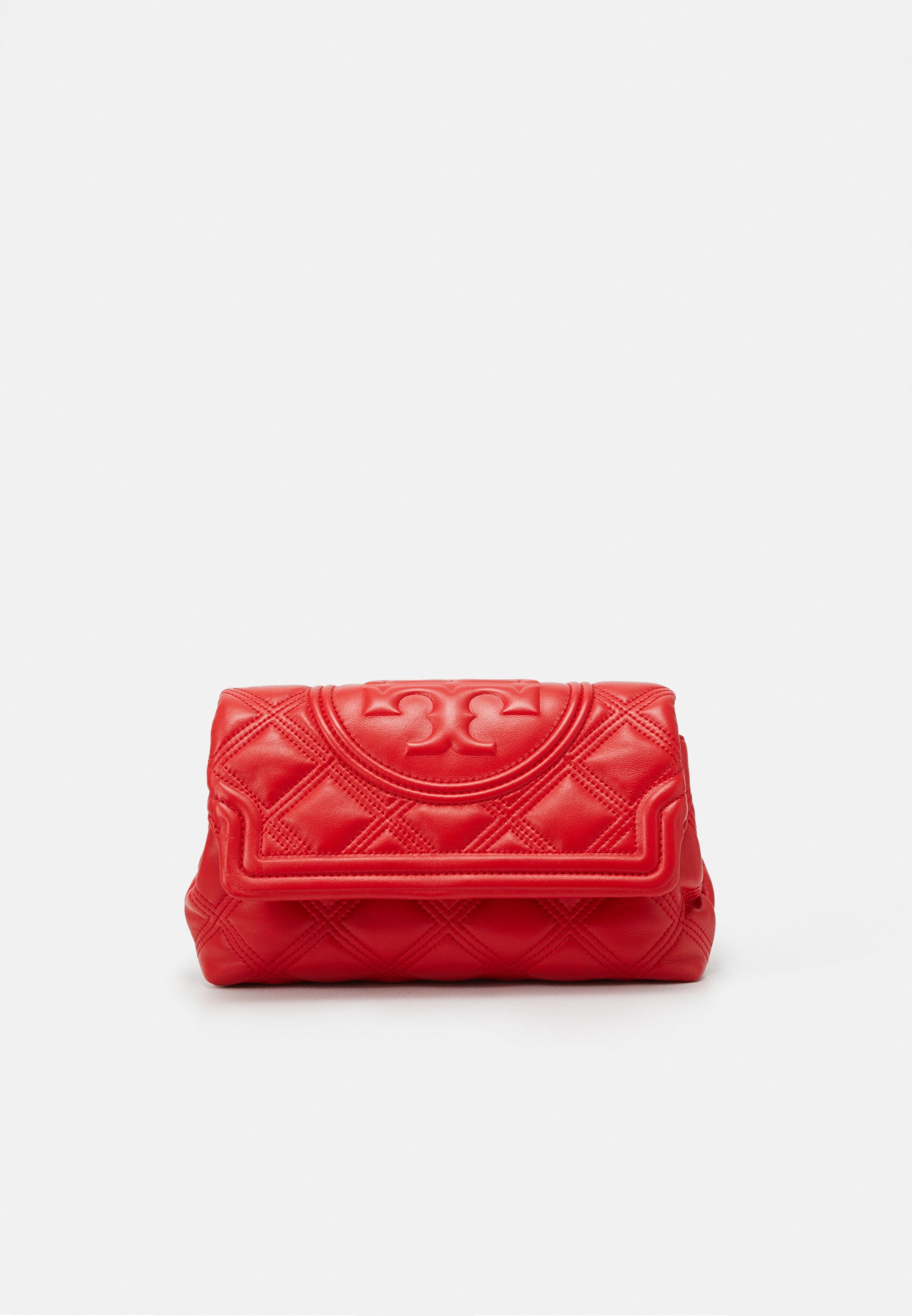 tory burch fleming clutch