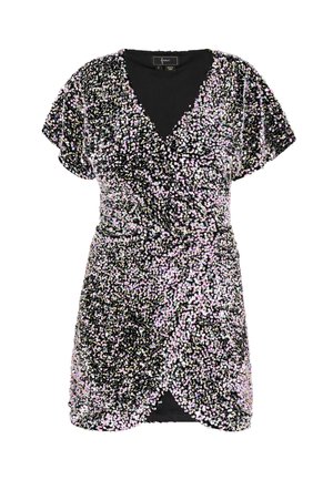Rochie scurtă neagră acoperită cu paiete multicolore, având un decolteu adânc în V și mâneci scurte cu volane, cu un design înfășurat la talie.