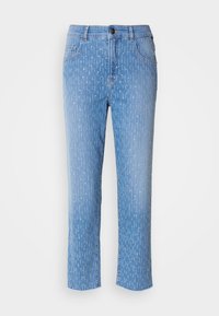 Lys blå denimjeans med rett passform, som har et subtilt vertikalt mønster og små detaljer over stoffet. Knapplukking er inkludert.