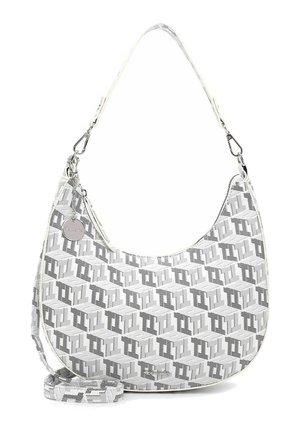 Sac à main blanc avec un motif géométrique gris, de forme courbée, avec une bandoulière réglable et des accessoires en métal argenté. Comprend une bandoulière amovible et un pendentif logo.