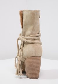 Pier One Botines - beige