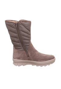 Lichtbruine enkellaars met een gequilt bovenpaneel, zijrits en rubberen zool. Zachte suède textuur met een afgeronde neusdesign.