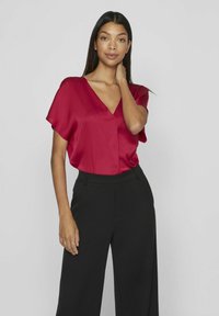 VILA - VIELLETTE V-NECK S S - NOOS - Nyomott mintás póló - cerise Miniatűr kép 1