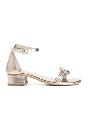 CAFèNOIR, Sandalias - silver