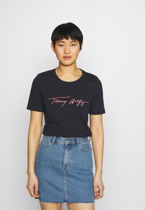REGULAR SCRIPT OPEN TEE - T-shirt print - desert sky