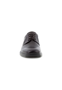 Scarpa da dress in pelle marrone con finitura liscia, punta tonda e sei passanti per lacci. Presenta una suola in gomma a profilo basso.