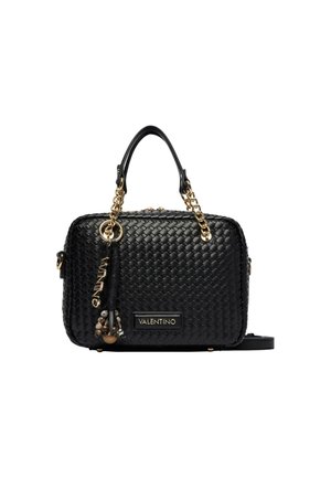 Zwarte geweven leren handtas met gouden kettinghengsels, kwastje met kralen en Valentino-label aan de voorkant in het midden.