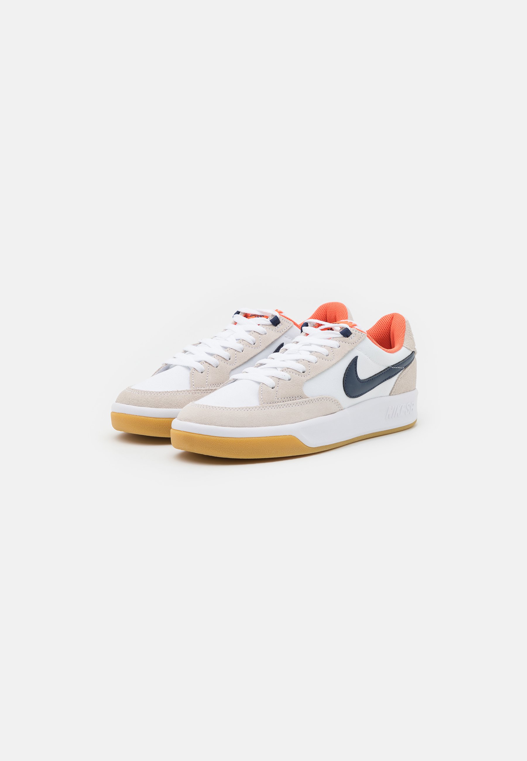 Nike SB ADVERSARY PREMIUM UNISEX 