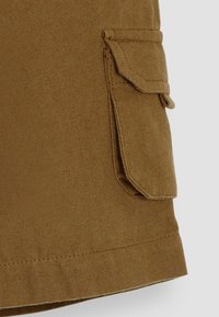 JoJo Maman Bébé REGULAR FIT - Kareiviško stiliaus kelnės - brown