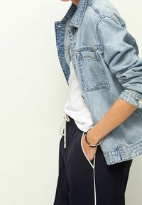 Next Chaqueta vaquera - blue