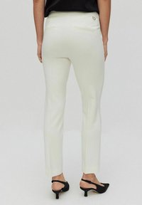 STOCKH LM PETRA - Housut - off white