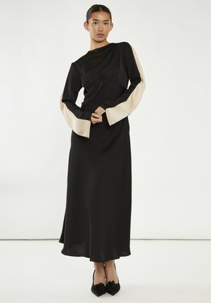 WATERFALL RUFFLE - Vestito lungo - black nude