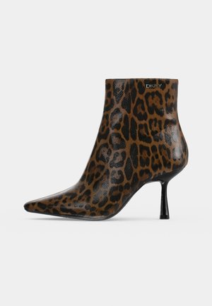 DKNY, NIOMI - Класически боти до глезена - natural multi