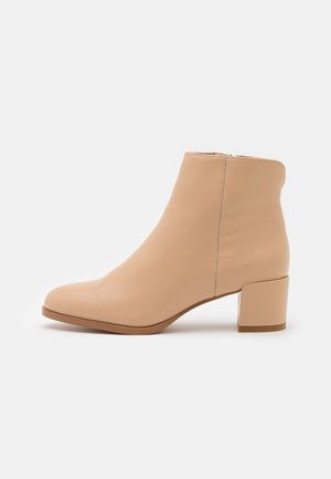 Boots à talons - beige
